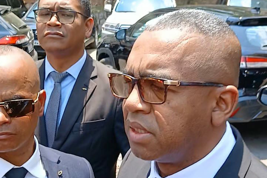 Zafisambo Fortunat lors du serment du col Michaël Randrianirina à la HCC